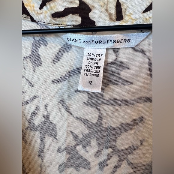 Diane Von Furstenberg m Wrap Dress 100% Silk Jersey Brown Ivory Yellow Size 12 - Picture 3 of 10